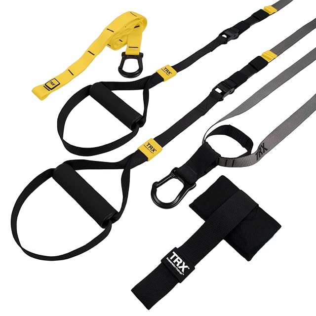 TRX GO Gurte in Schwarz, Gelb und Grau mit Türanker, Schaumgriffen, Fußschlaufen und einer flachen Reisetasche
